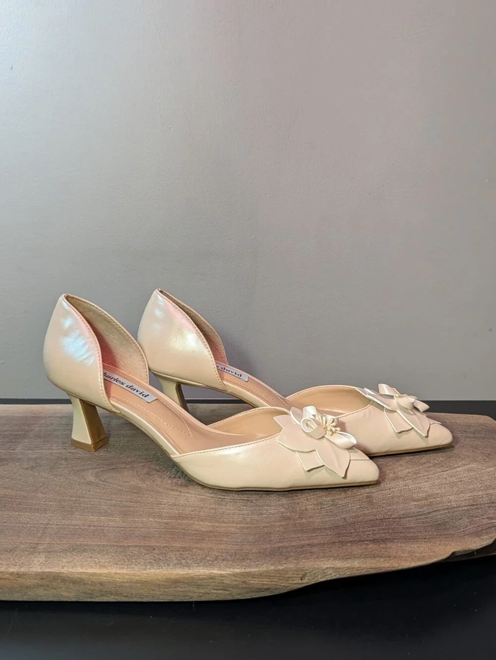 Charles David Blush Pink Floral D’Orsay Pointed-Toe Heels Apron Pump Heel